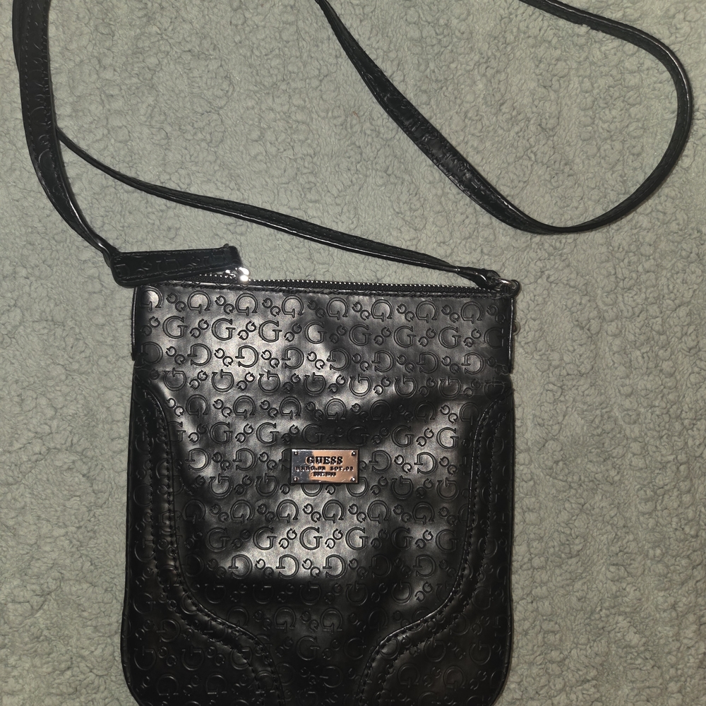 GUESS Black Crossbody Bag
